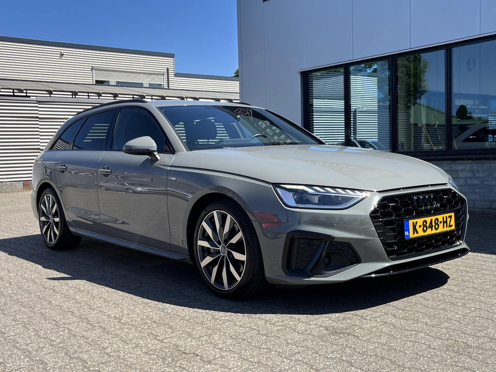 Hoofdafbeelding Audi A4