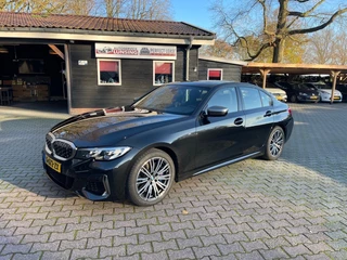 Hoofdafbeelding BMW 3 Serie BMW 3 Serie M340I XDrive 374PK Executive Edition - Nieuwstaat