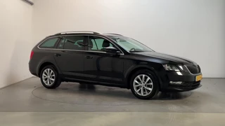 Skoda Octavia Combi 1.0 TSI Greentech Business Edition Navigatie Parkeersensoren Climate Control