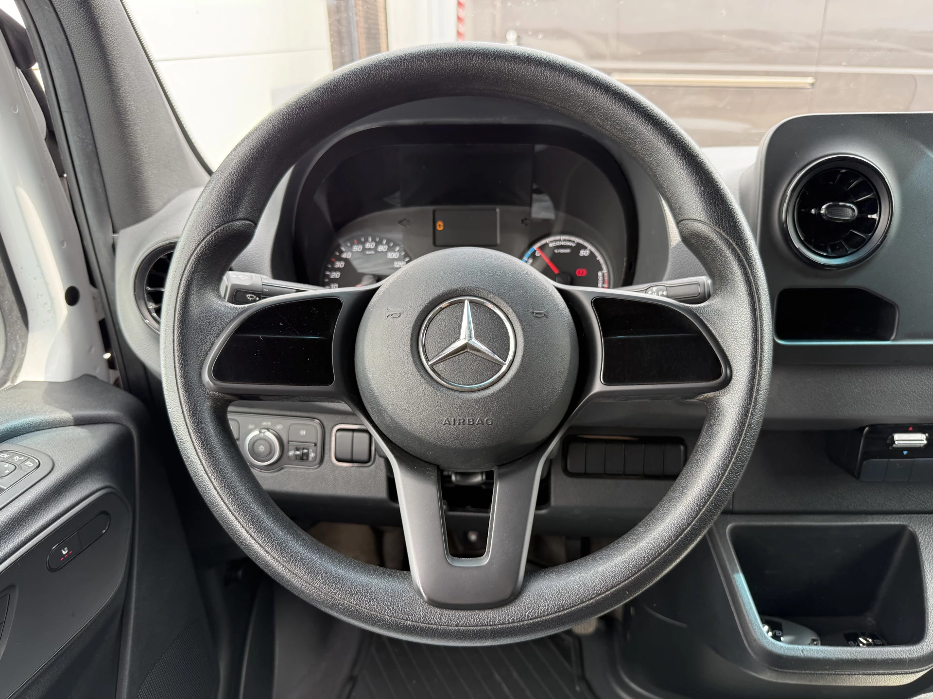 Hoofdafbeelding Mercedes-Benz eSprinter