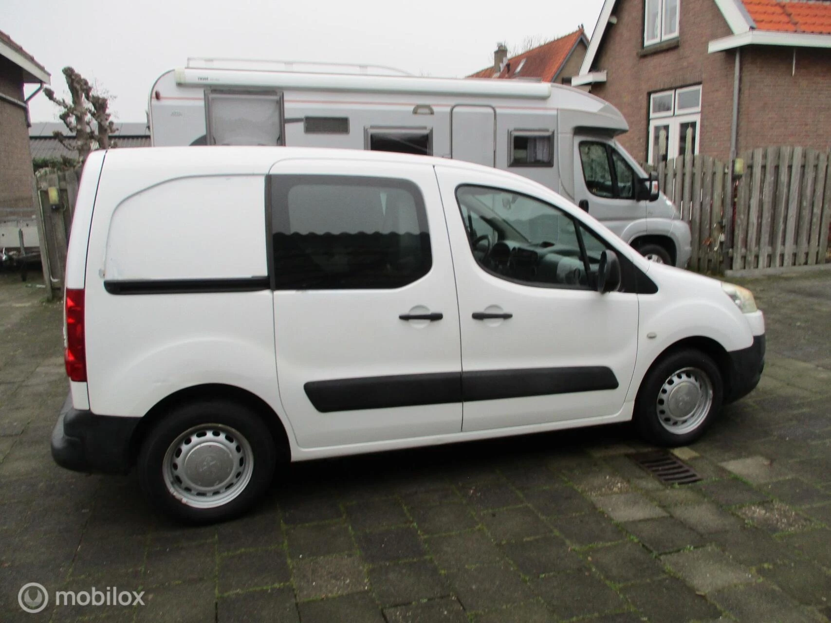 Hoofdafbeelding Peugeot Partner