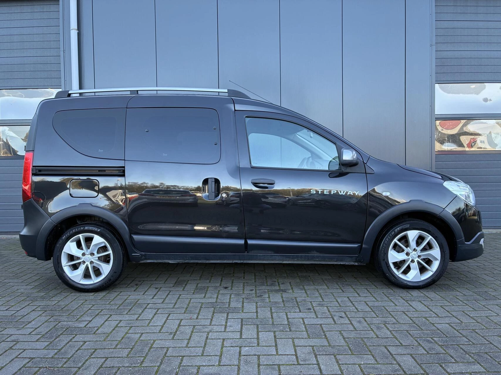 Hoofdafbeelding Dacia Dokker