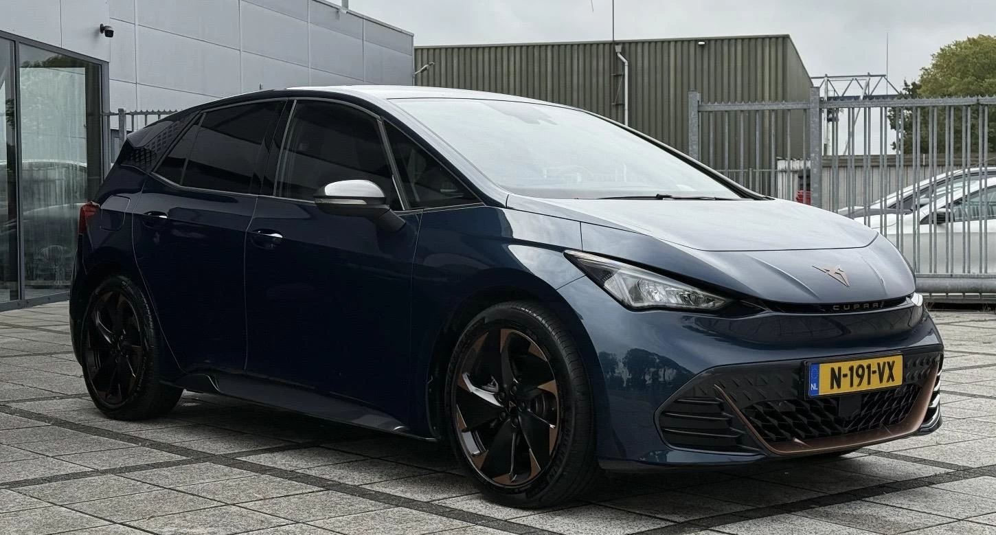 Hoofdafbeelding CUPRA Born