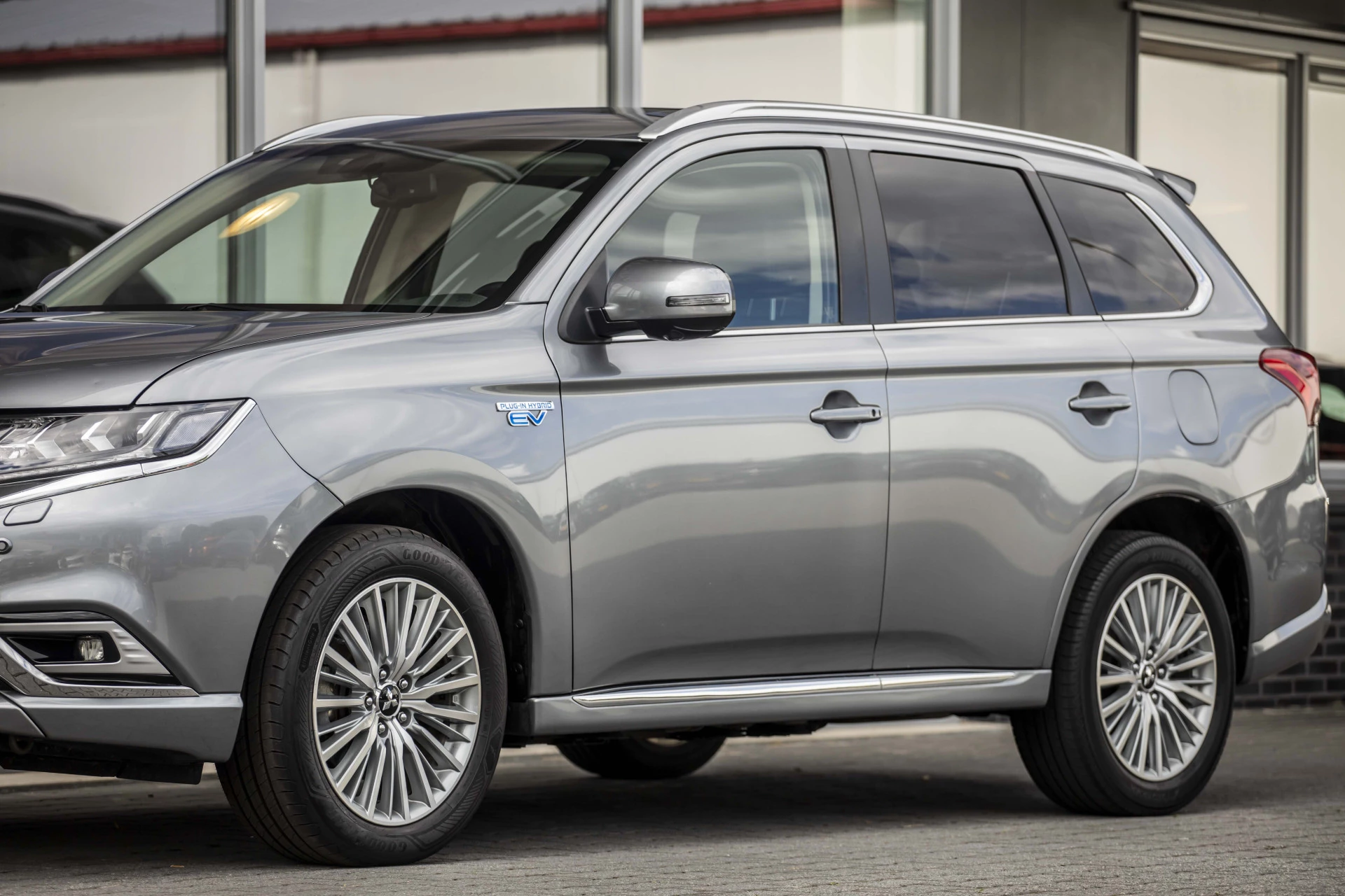 Hoofdafbeelding Mitsubishi Outlander