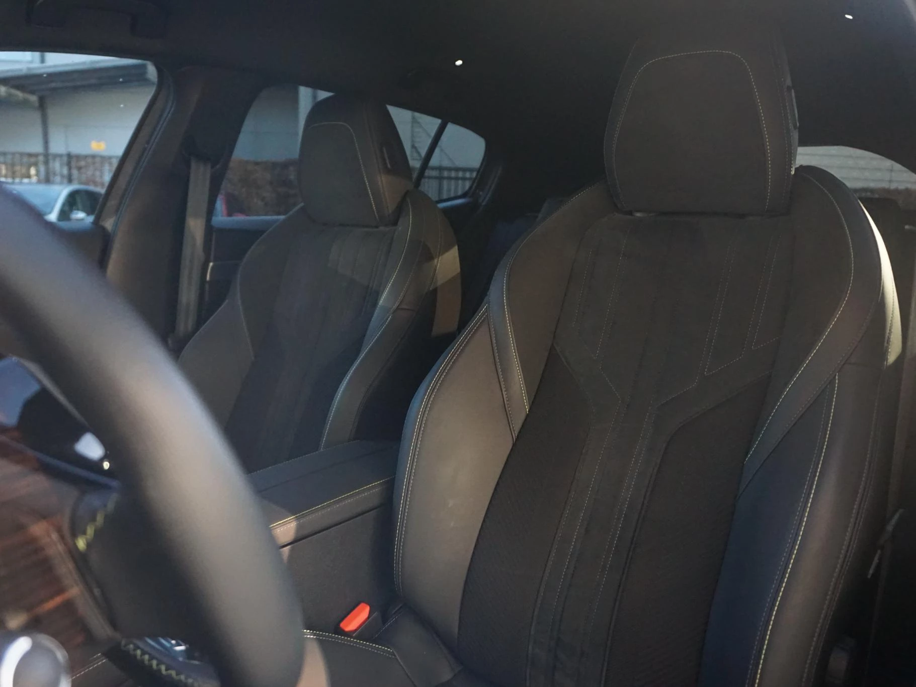 Hoofdafbeelding Peugeot 408