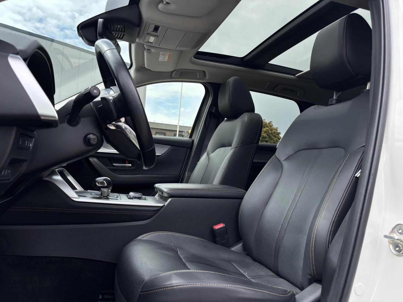 Hoofdafbeelding Mazda CX-60