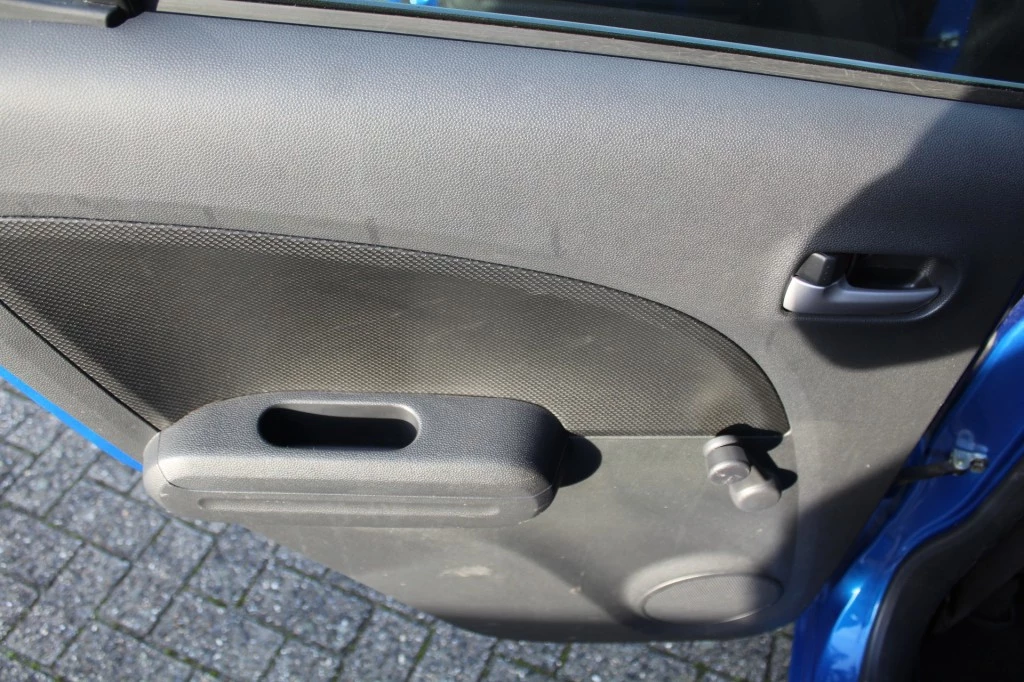 Hoofdafbeelding Opel Agila