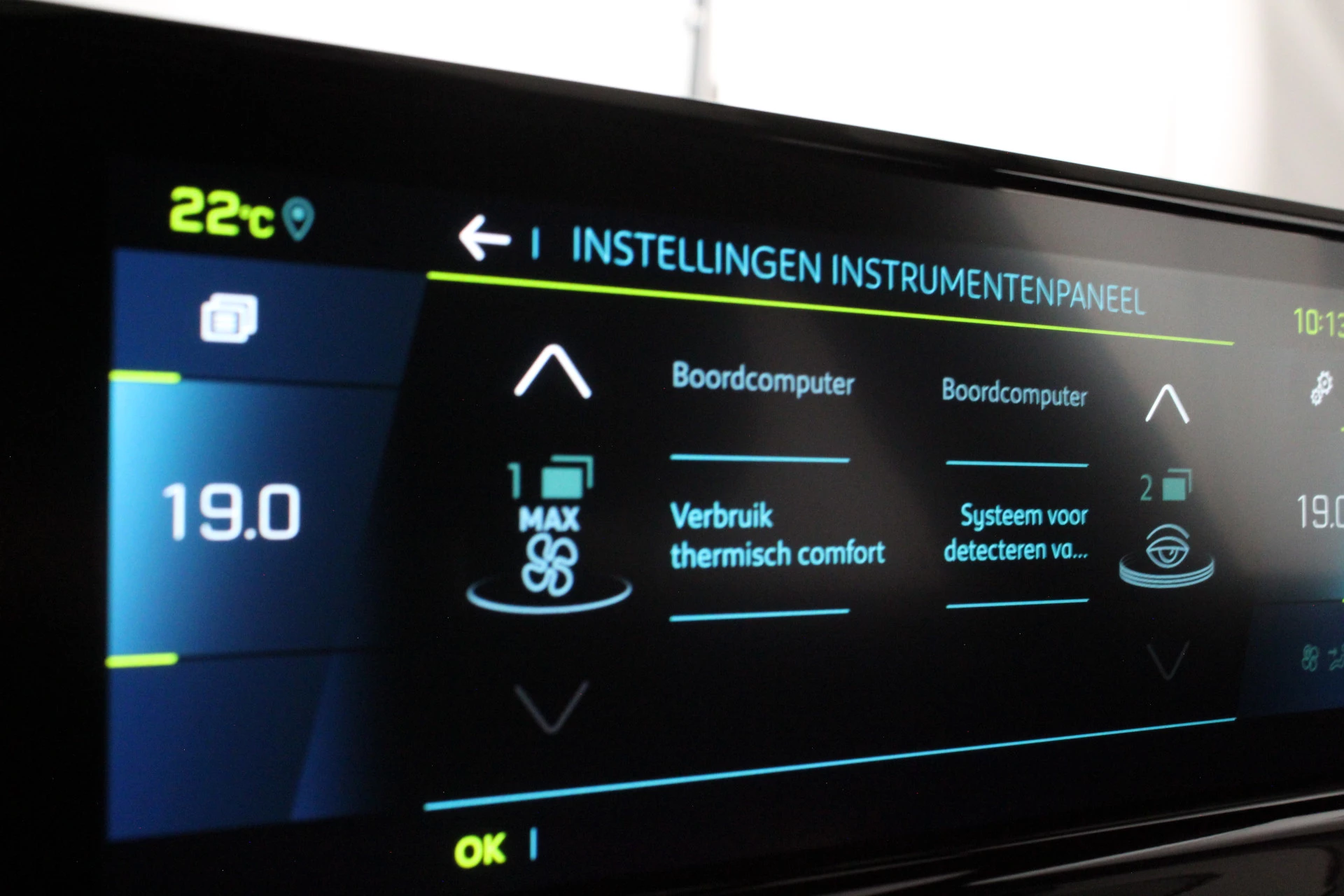 Hoofdafbeelding Peugeot e-2008