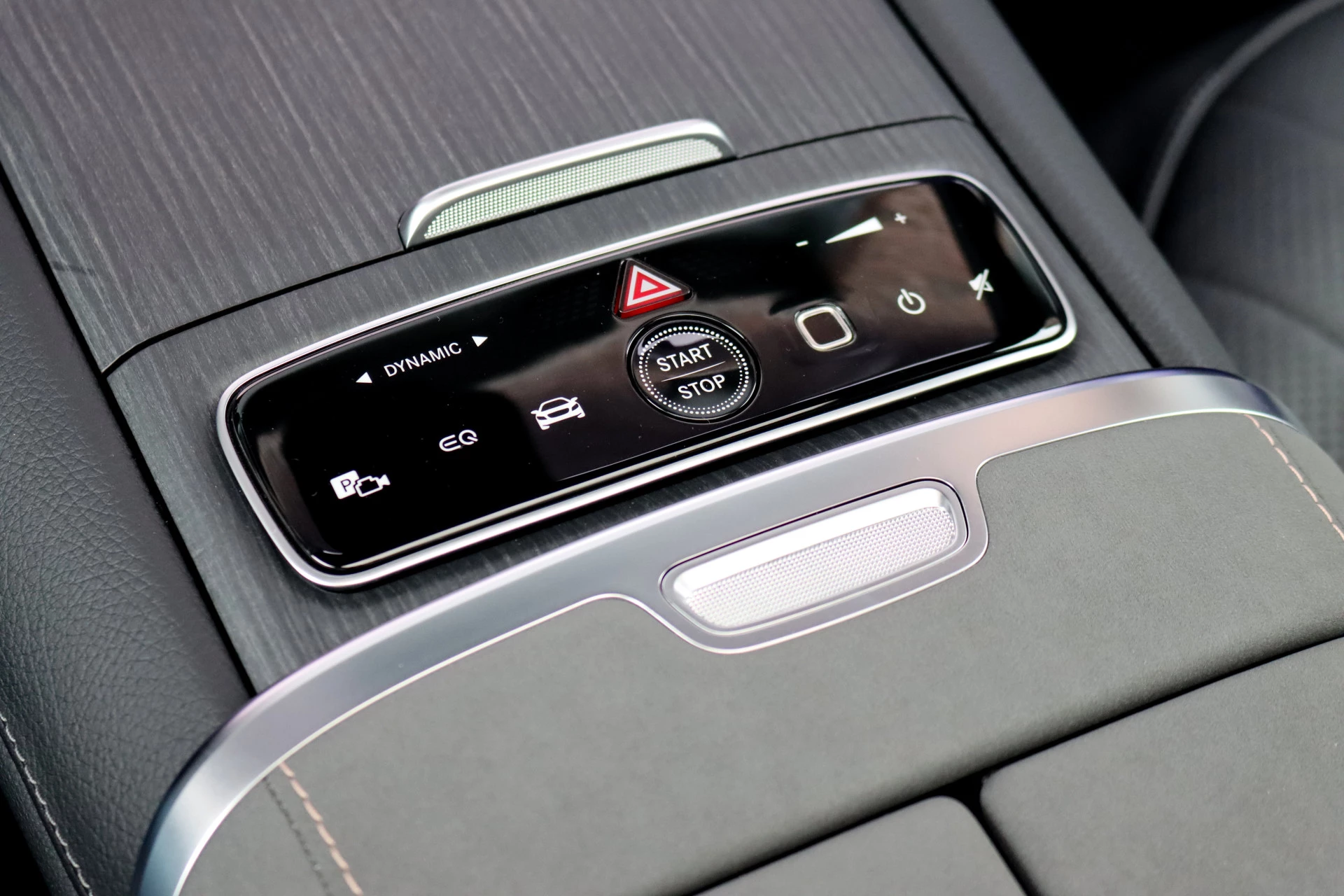 Hoofdafbeelding Mercedes-Benz EQS