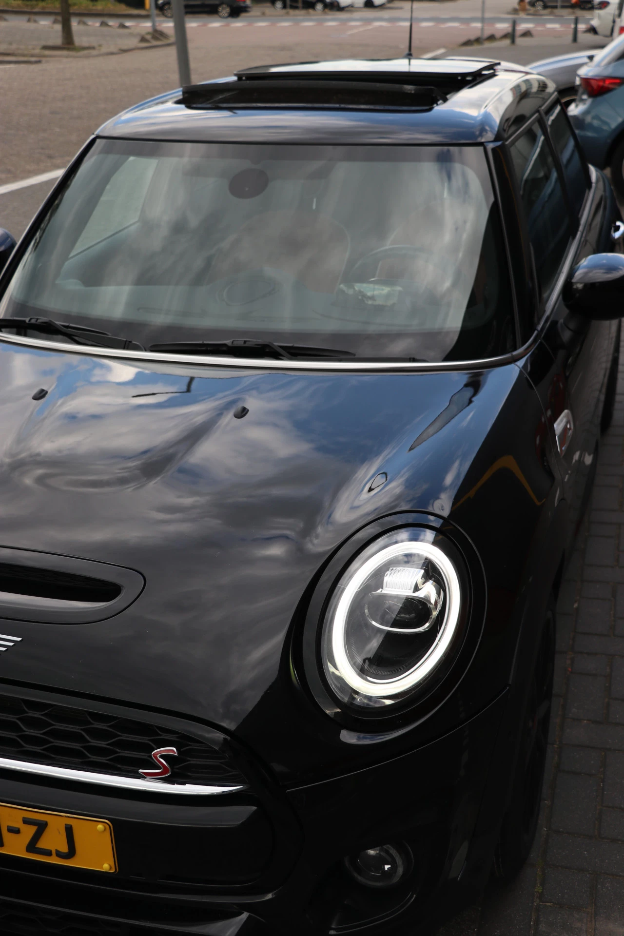Hoofdafbeelding MINI Cooper S