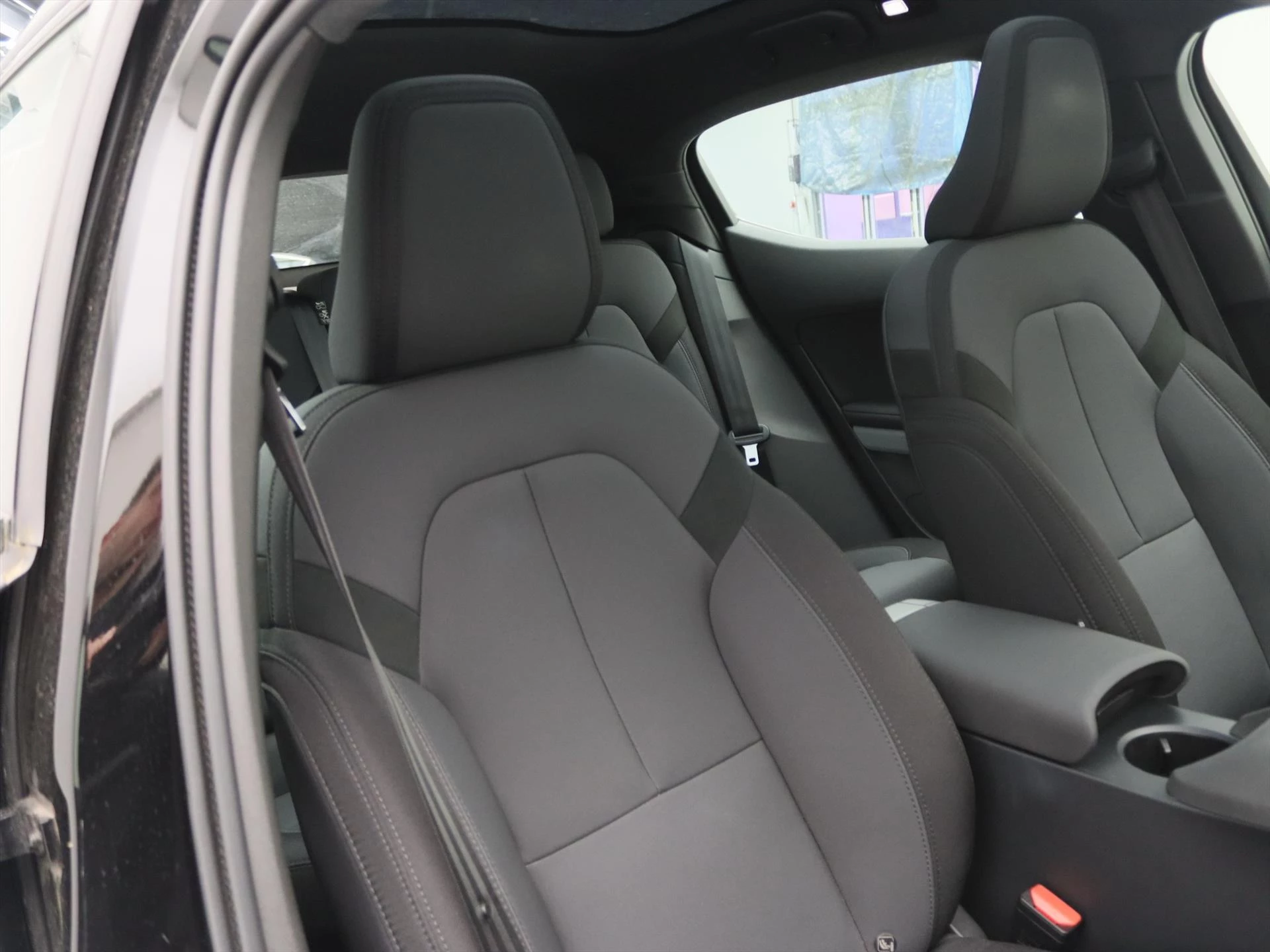 Hoofdafbeelding Polestar 2