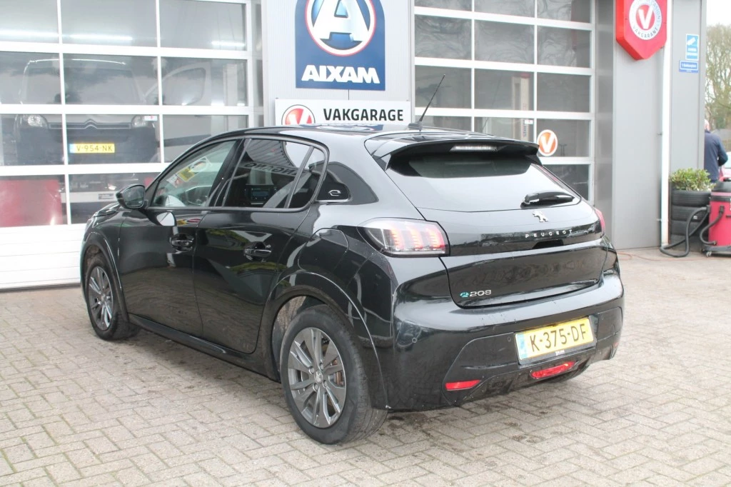 Hoofdafbeelding Peugeot e-208