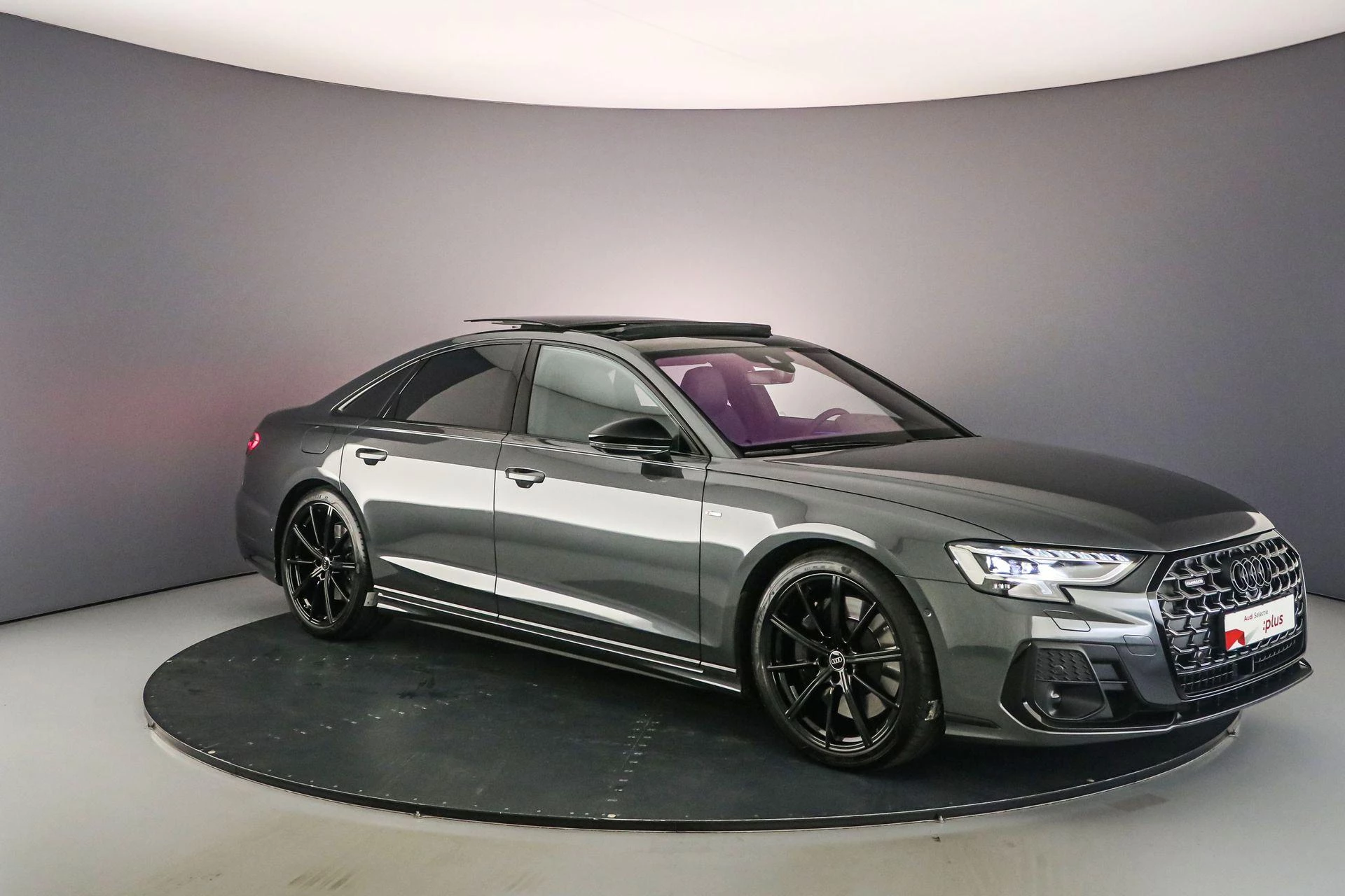 Hoofdafbeelding Audi A8