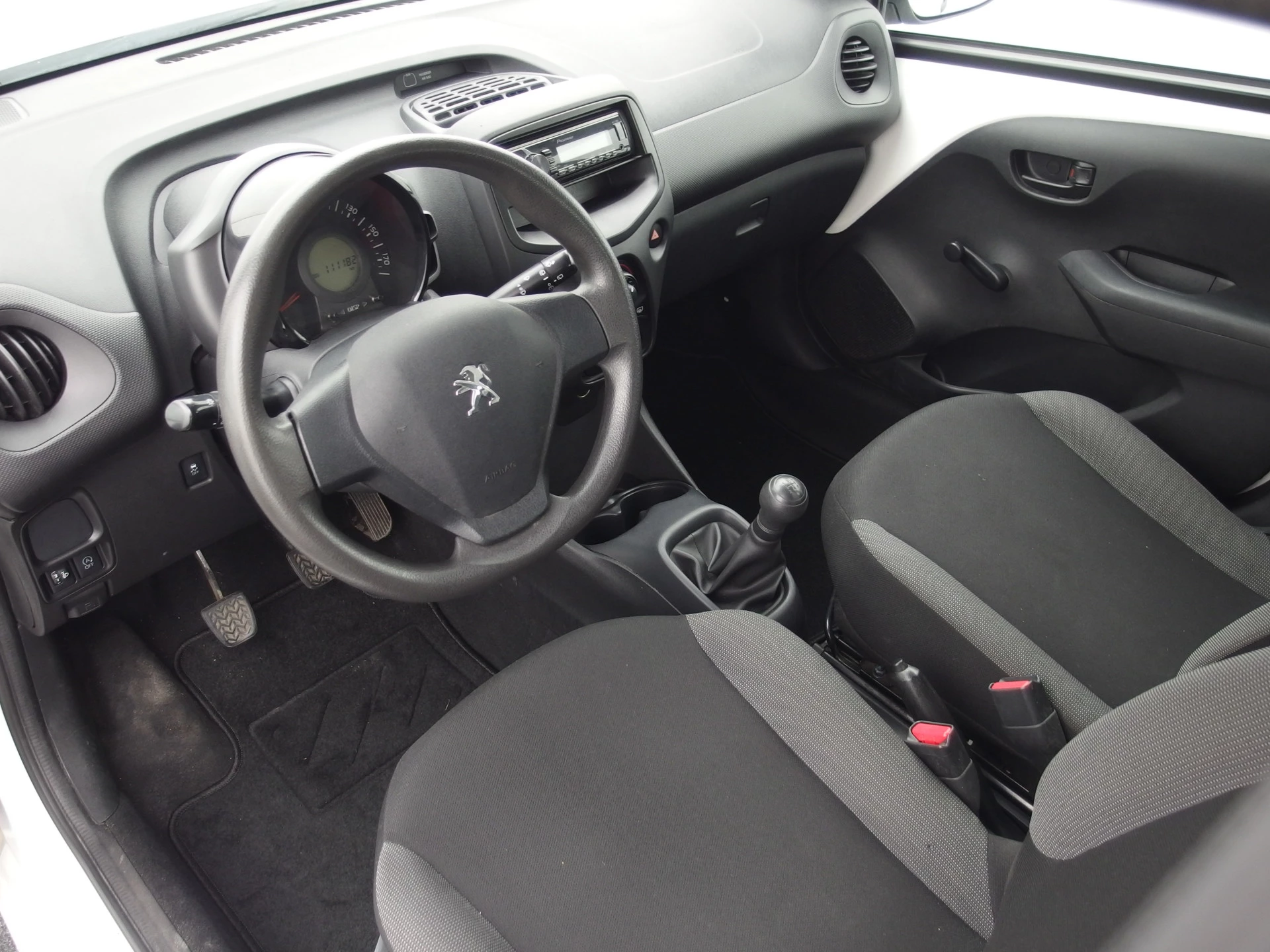 Hoofdafbeelding Peugeot 108