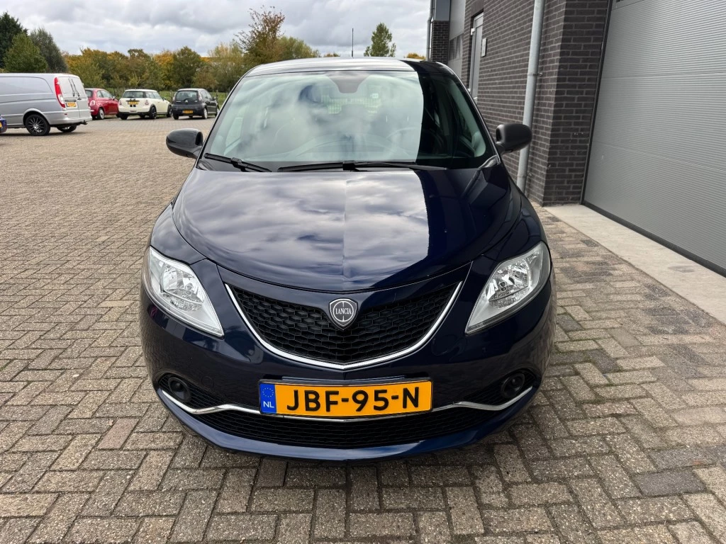 Hoofdafbeelding Lancia Ypsilon