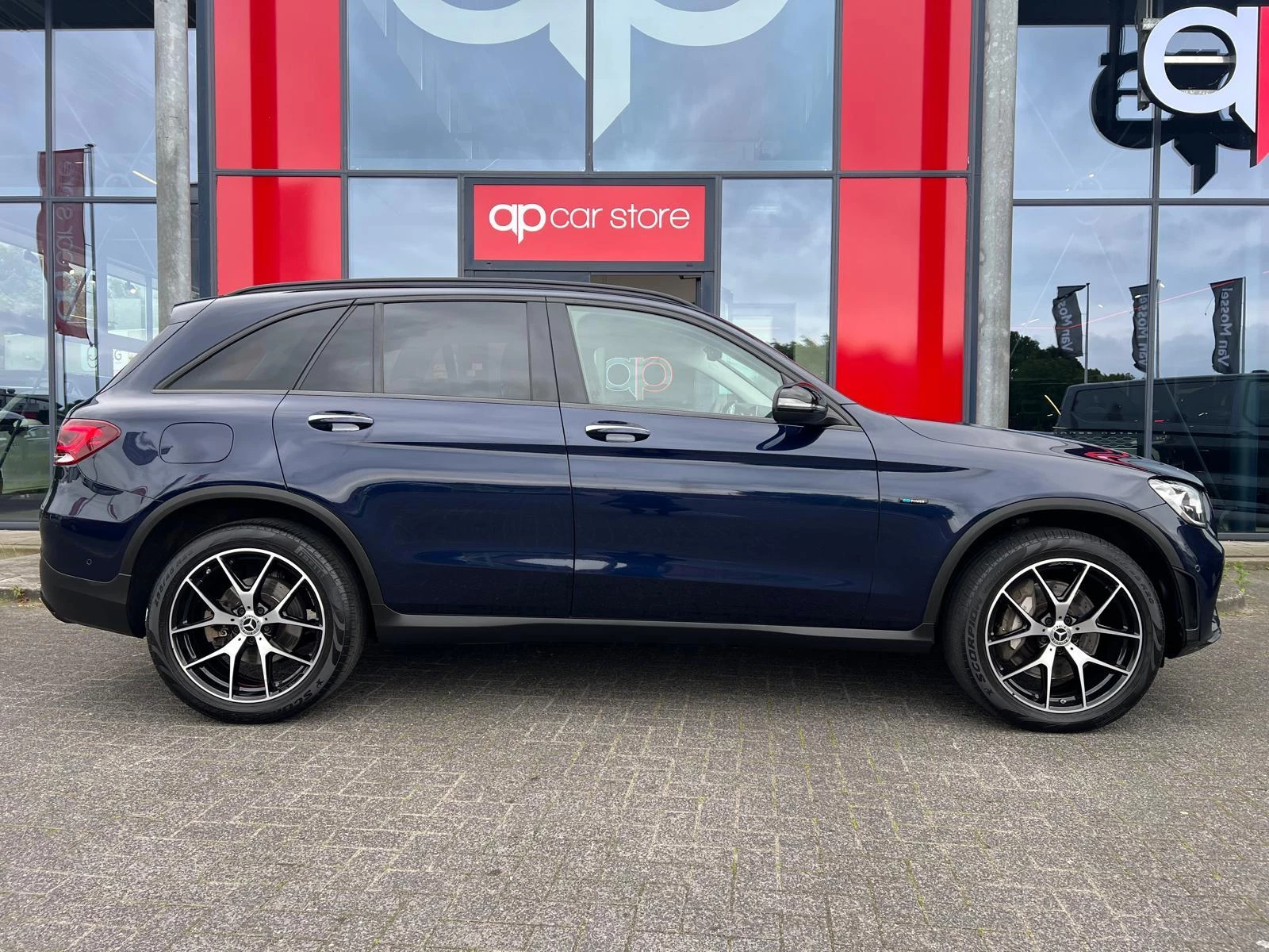 Hoofdafbeelding Mercedes-Benz GLC