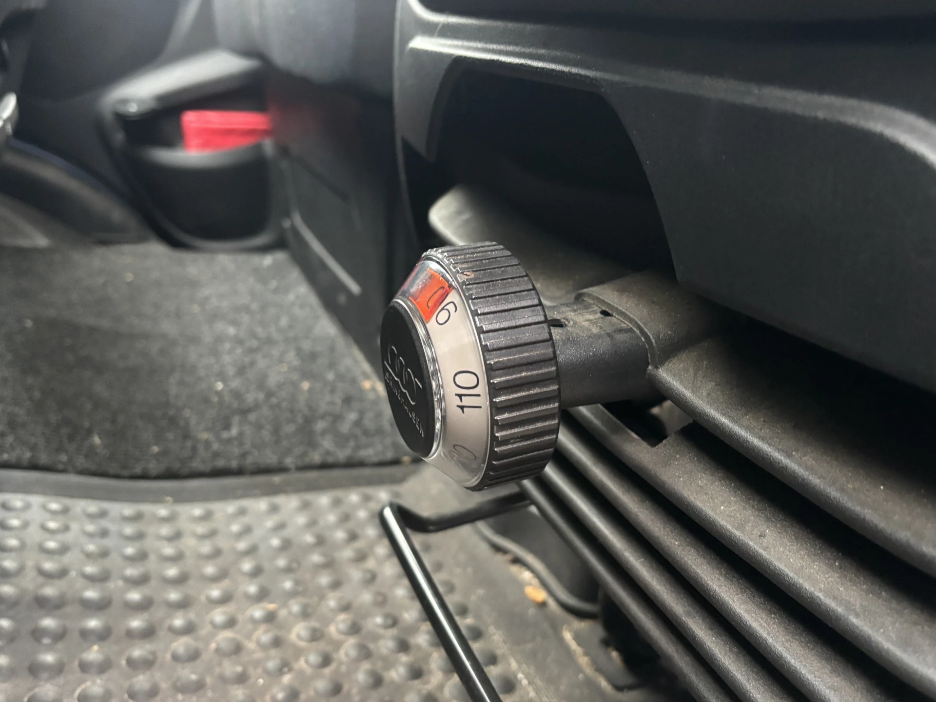 Hoofdafbeelding Iveco 40C18 3.0 180 PK Automaat Be Trekker + Veldhuizen P45-1 2019 Semi Dieplader