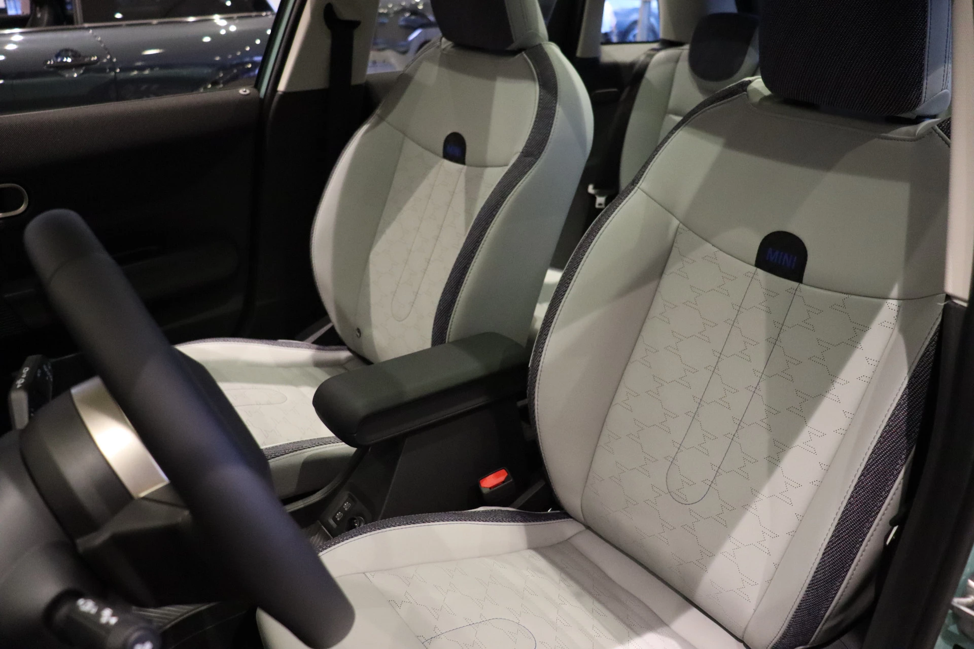 Hoofdafbeelding MINI 5-deurs