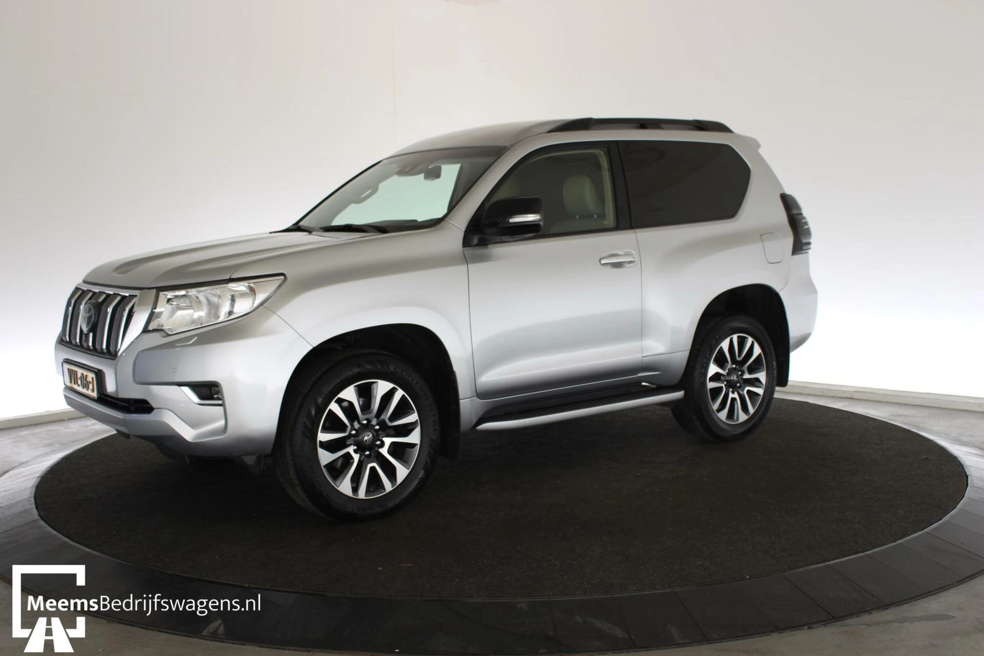 Hoofdafbeelding Toyota Land Cruiser