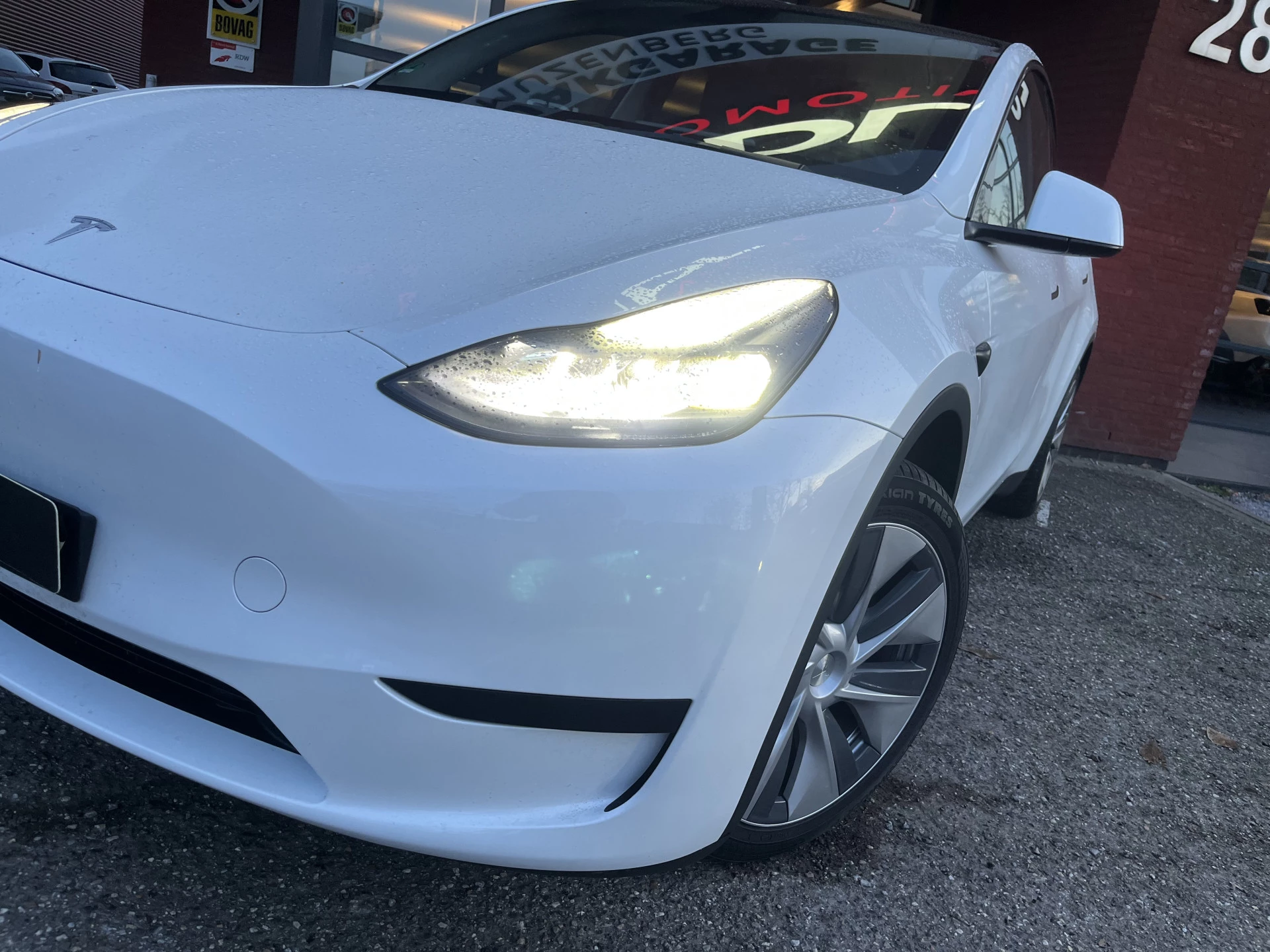 Hoofdafbeelding Tesla Model Y