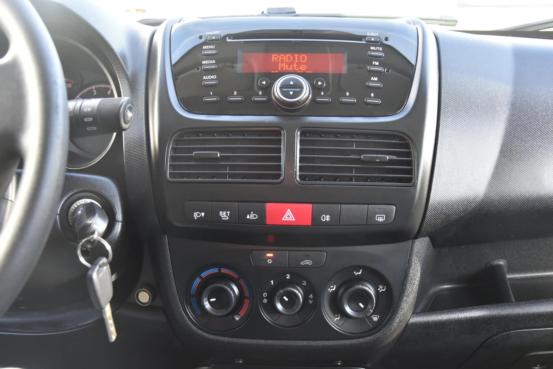 Hoofdafbeelding Opel Combo