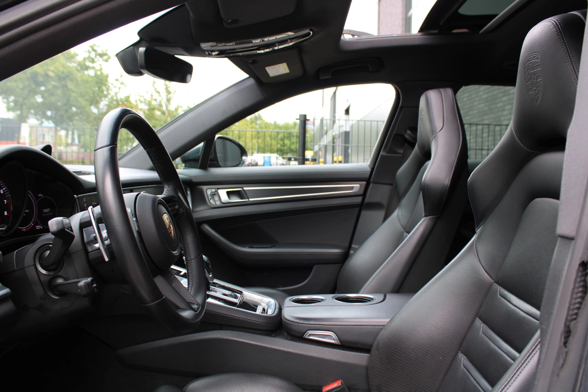 Hoofdafbeelding Porsche Panamera