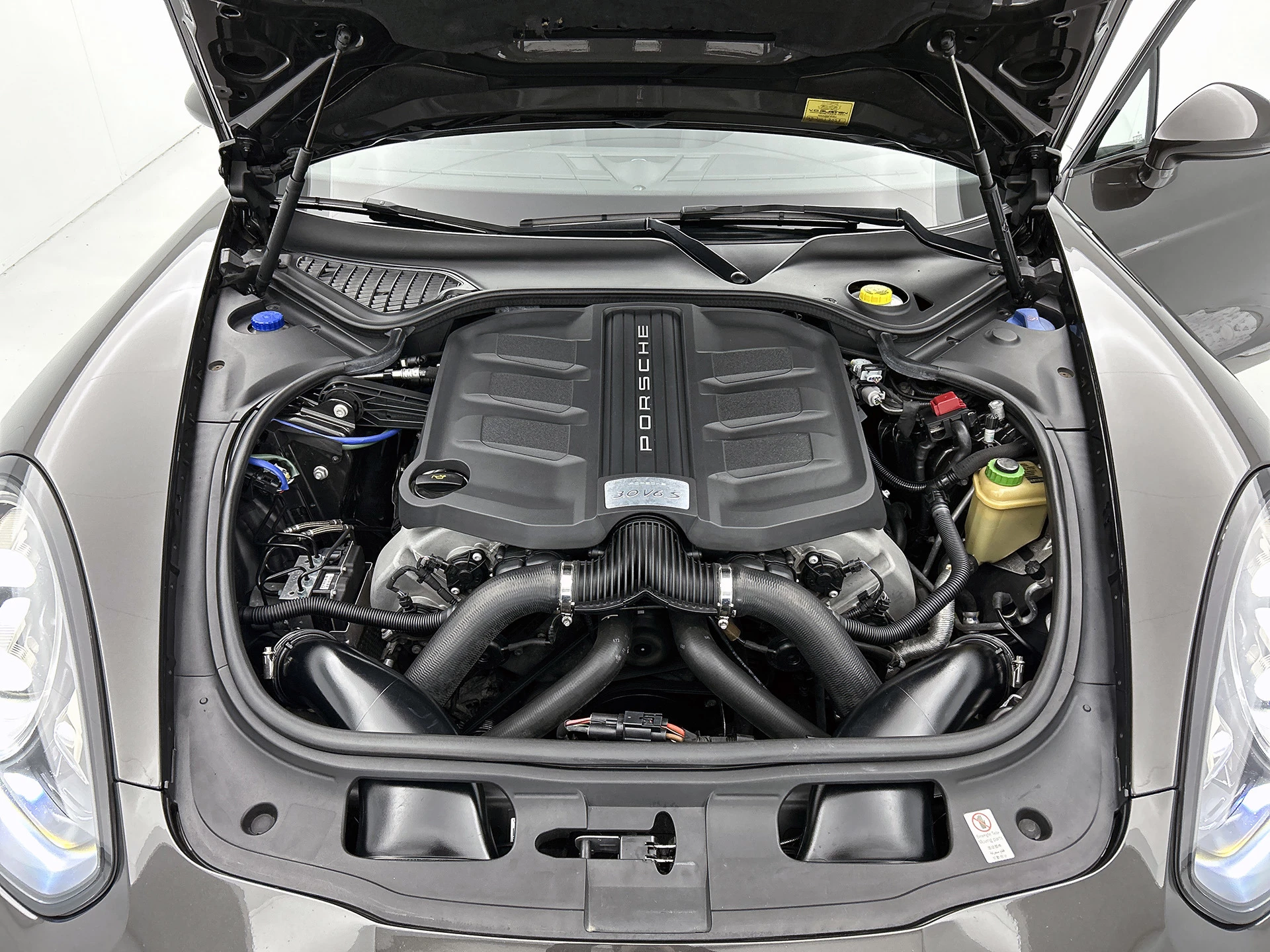 Hoofdafbeelding Porsche Panamera