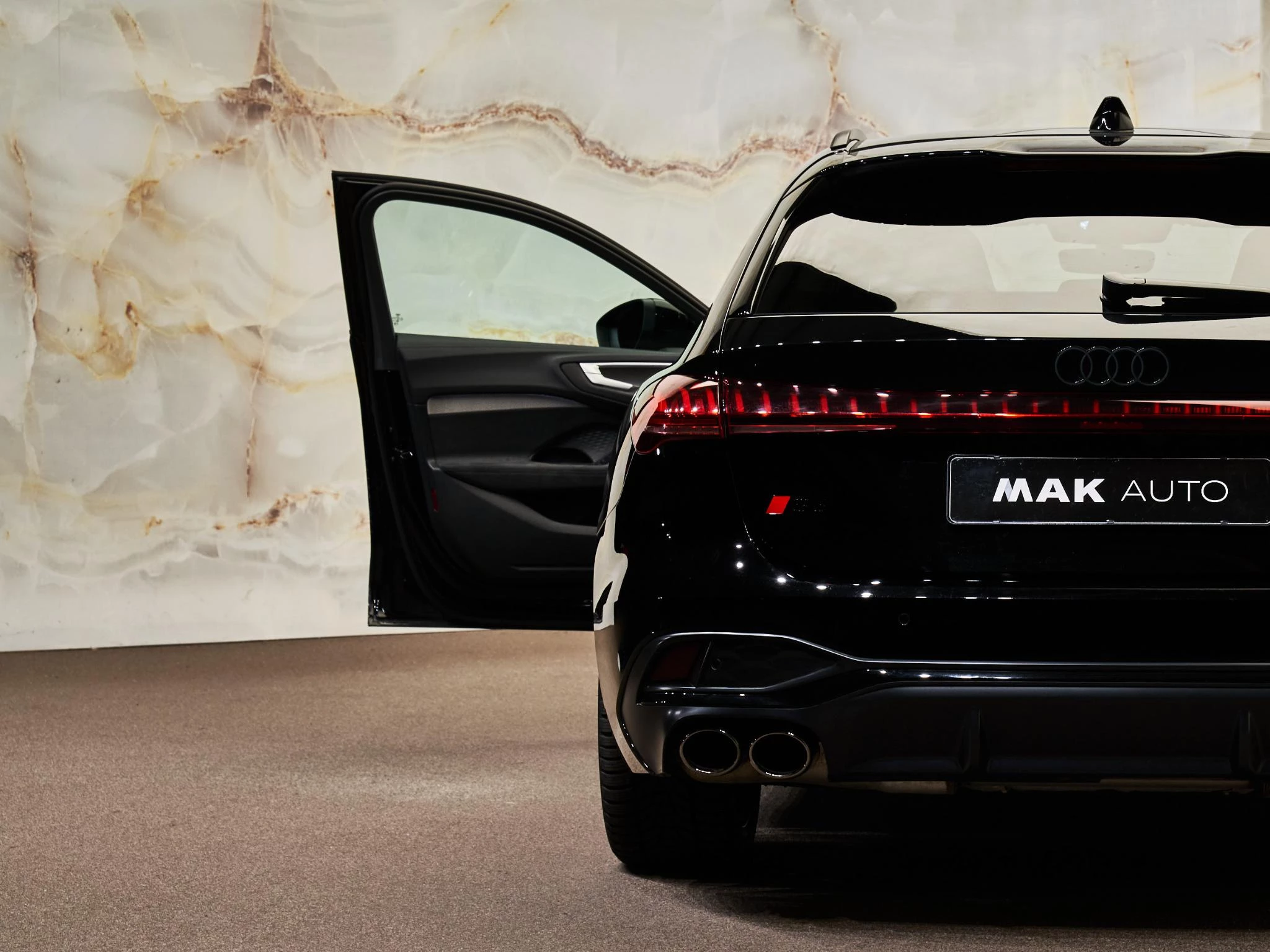 Hoofdafbeelding Audi S5