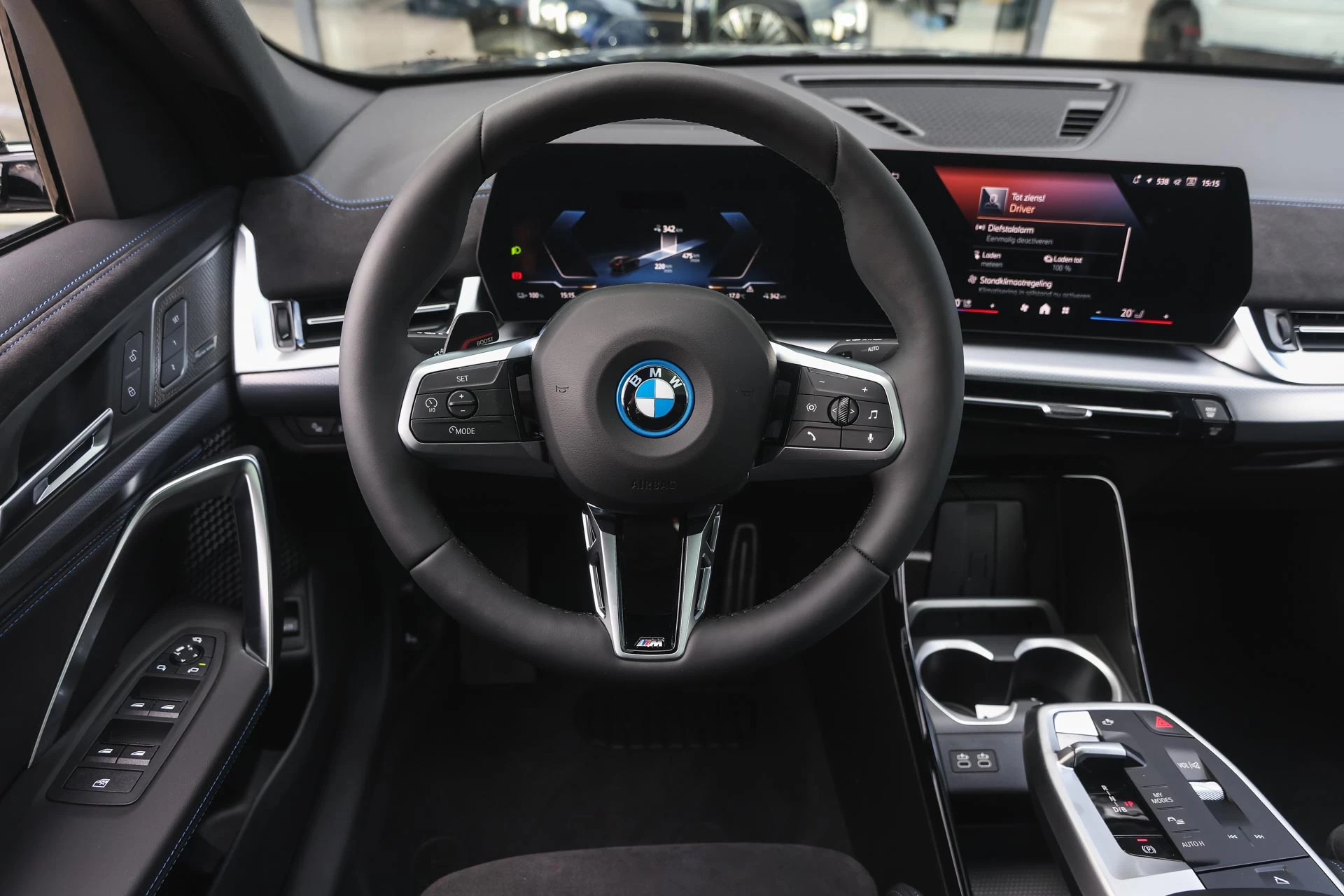 Hoofdafbeelding BMW iX2