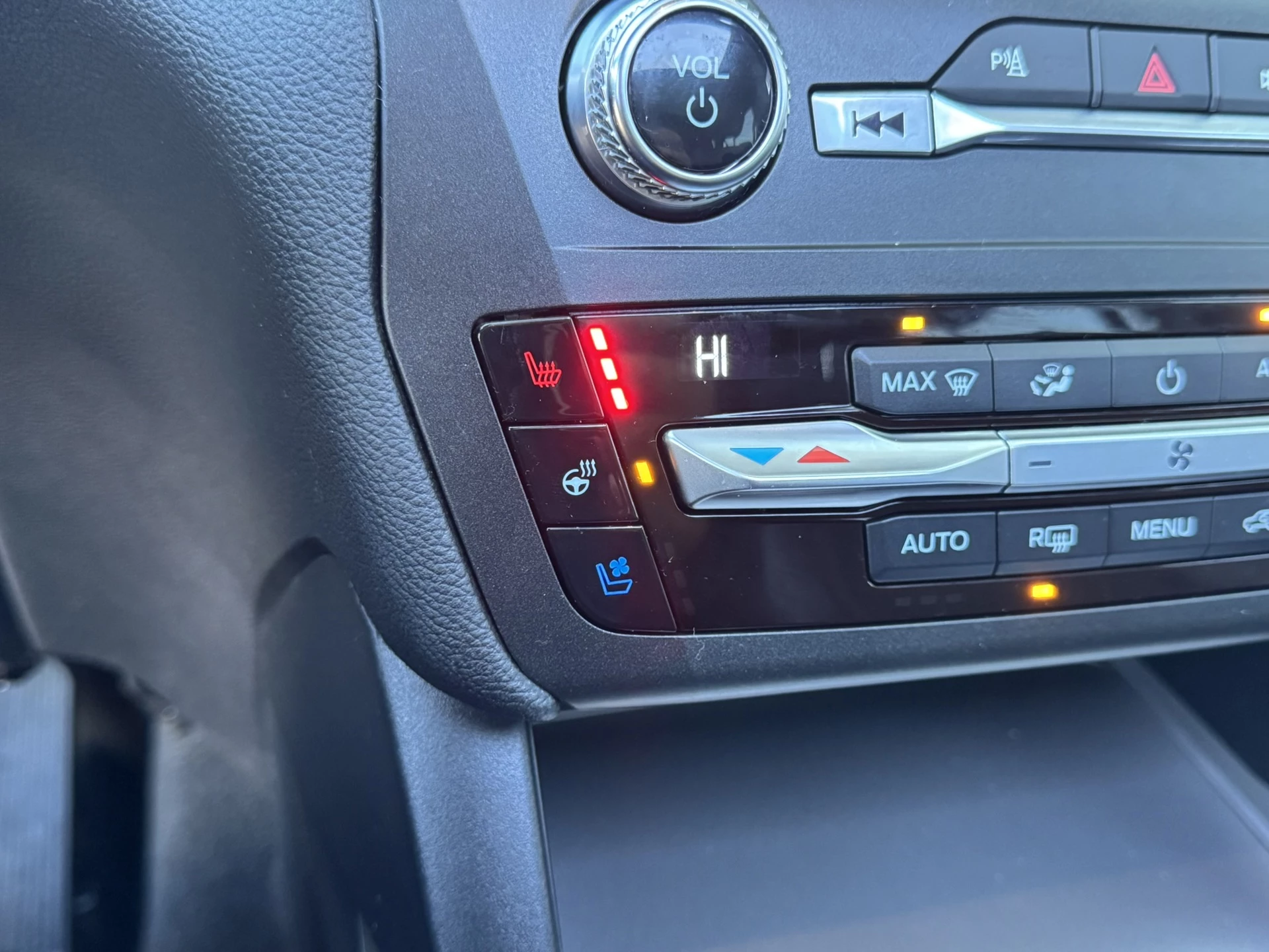 Hoofdafbeelding Ford Explorer