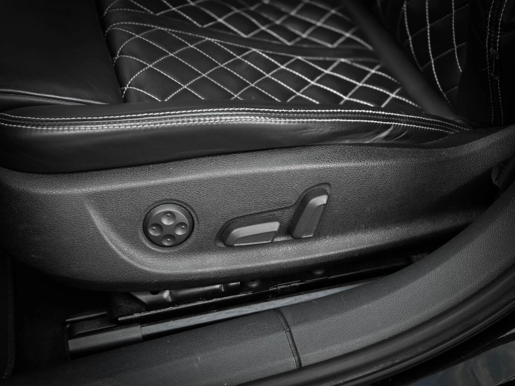 Hoofdafbeelding Audi S6