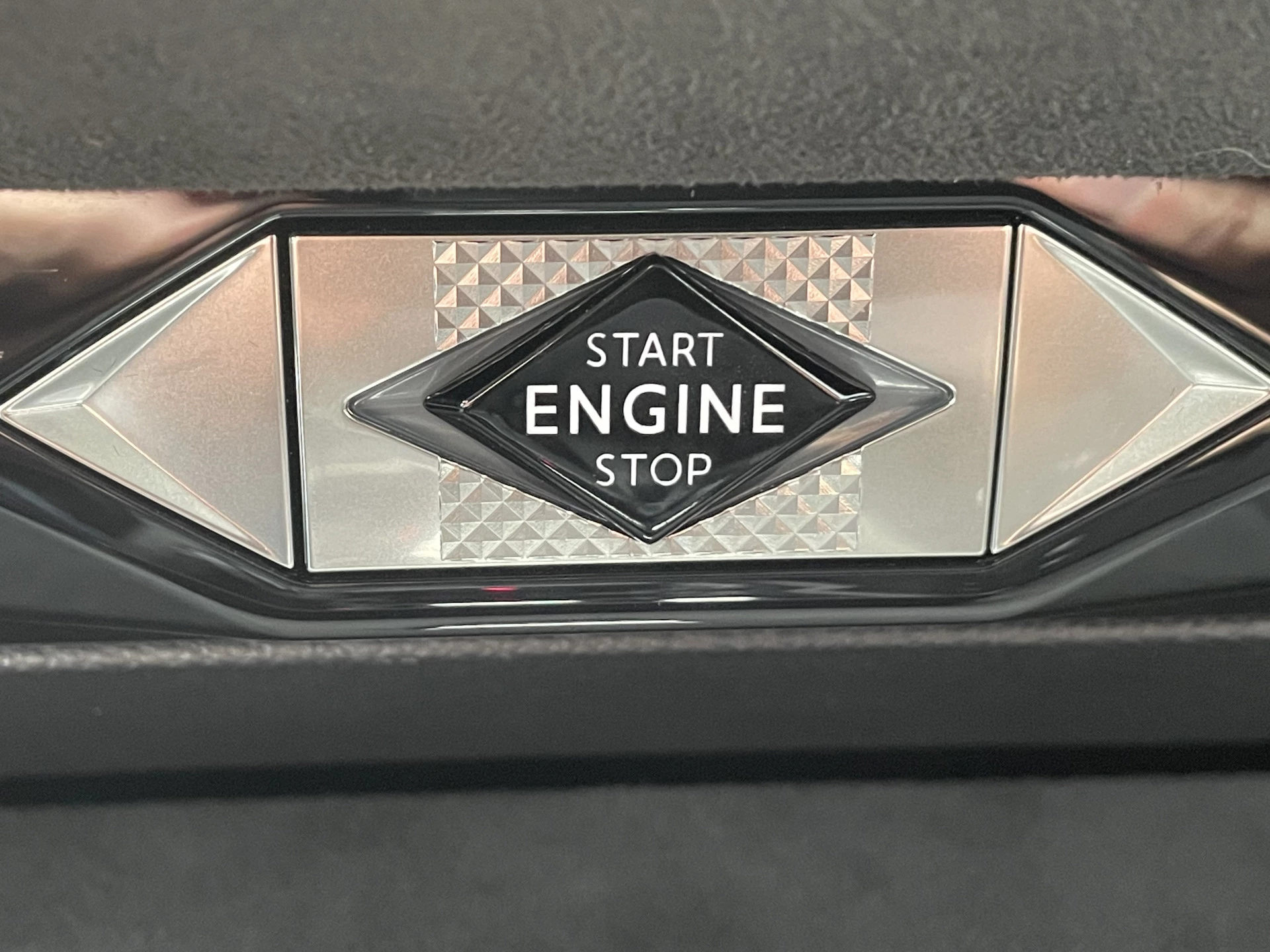 Hoofdafbeelding DS DS 4