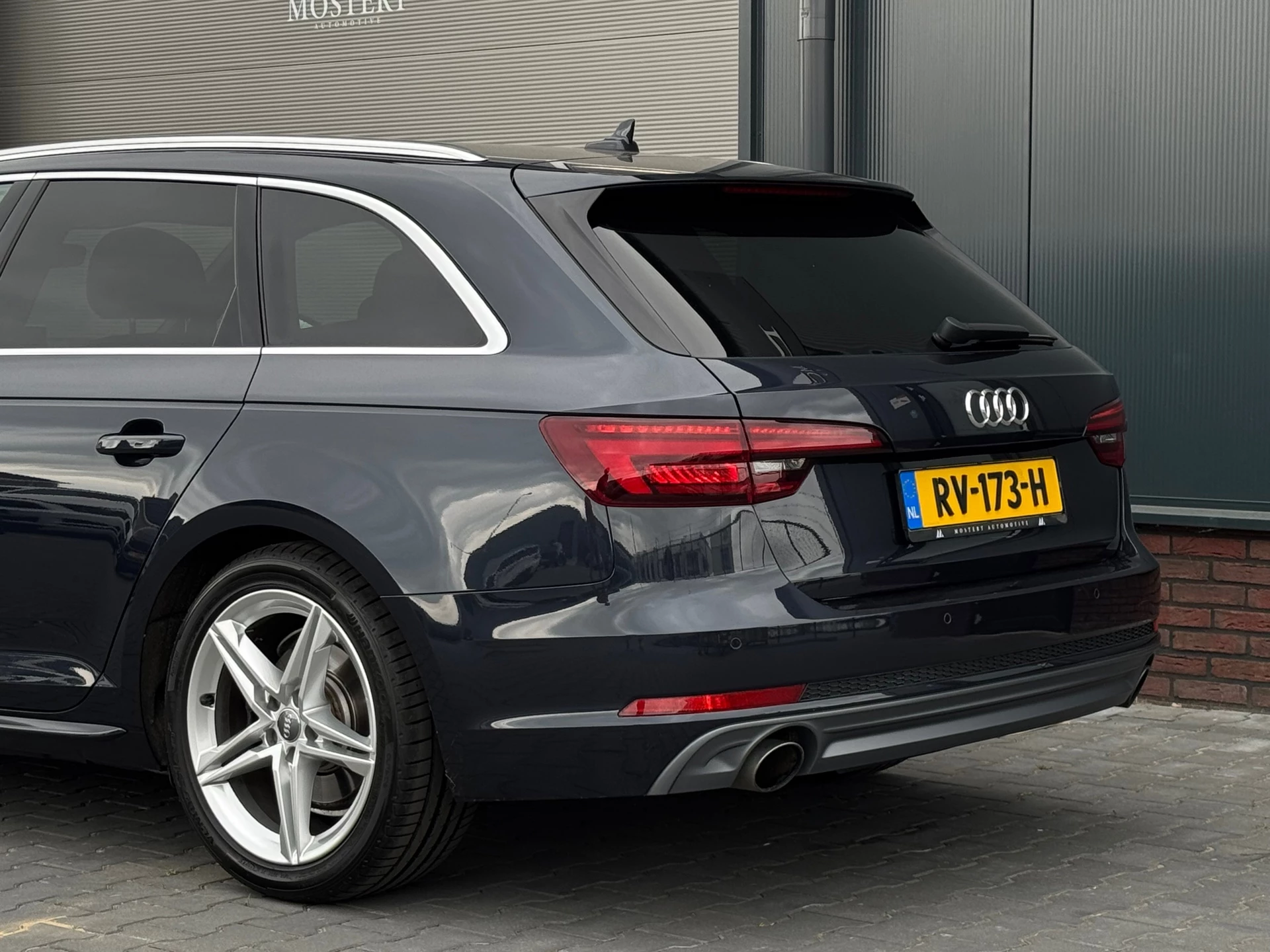 Hoofdafbeelding Audi A4