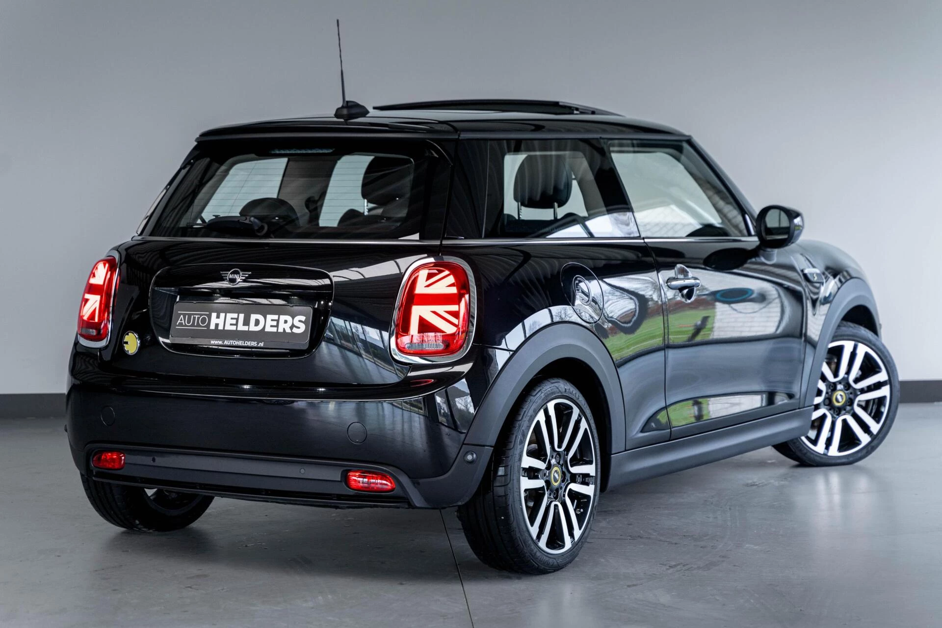 Hoofdafbeelding MINI Electric