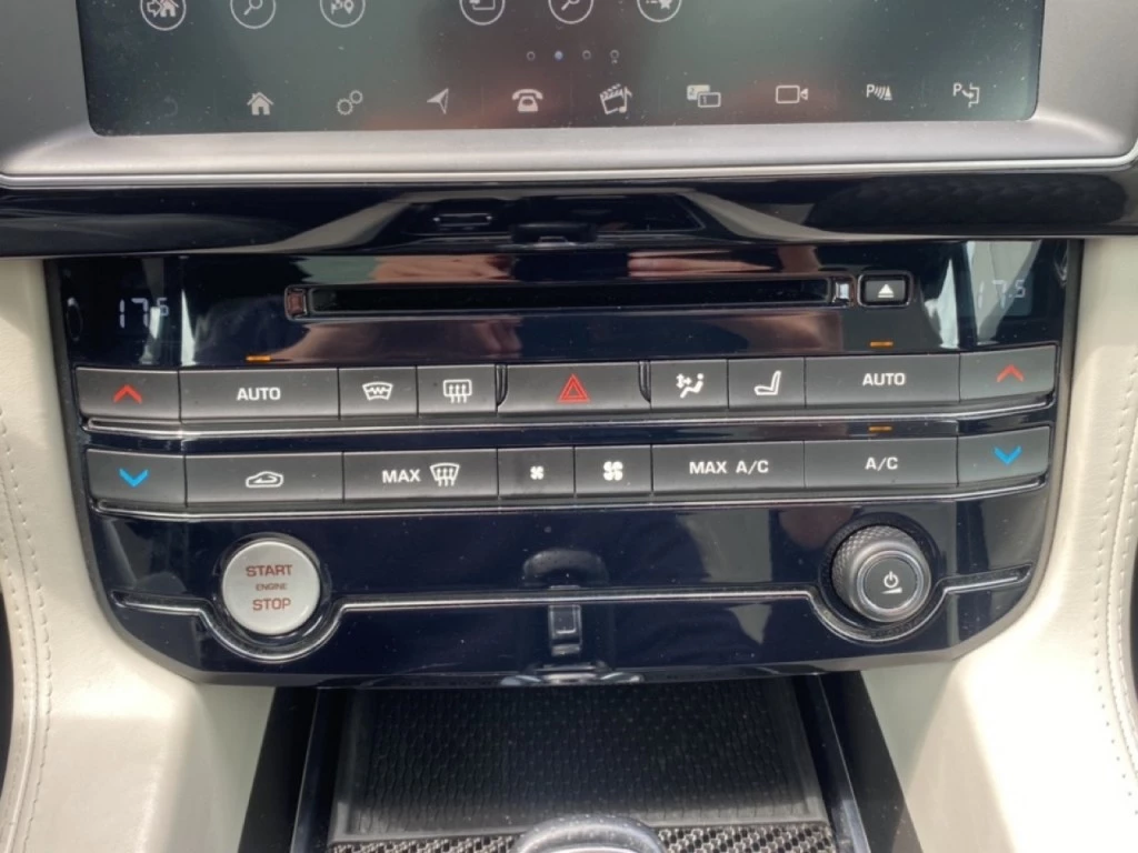 Hoofdafbeelding Jaguar F-PACE