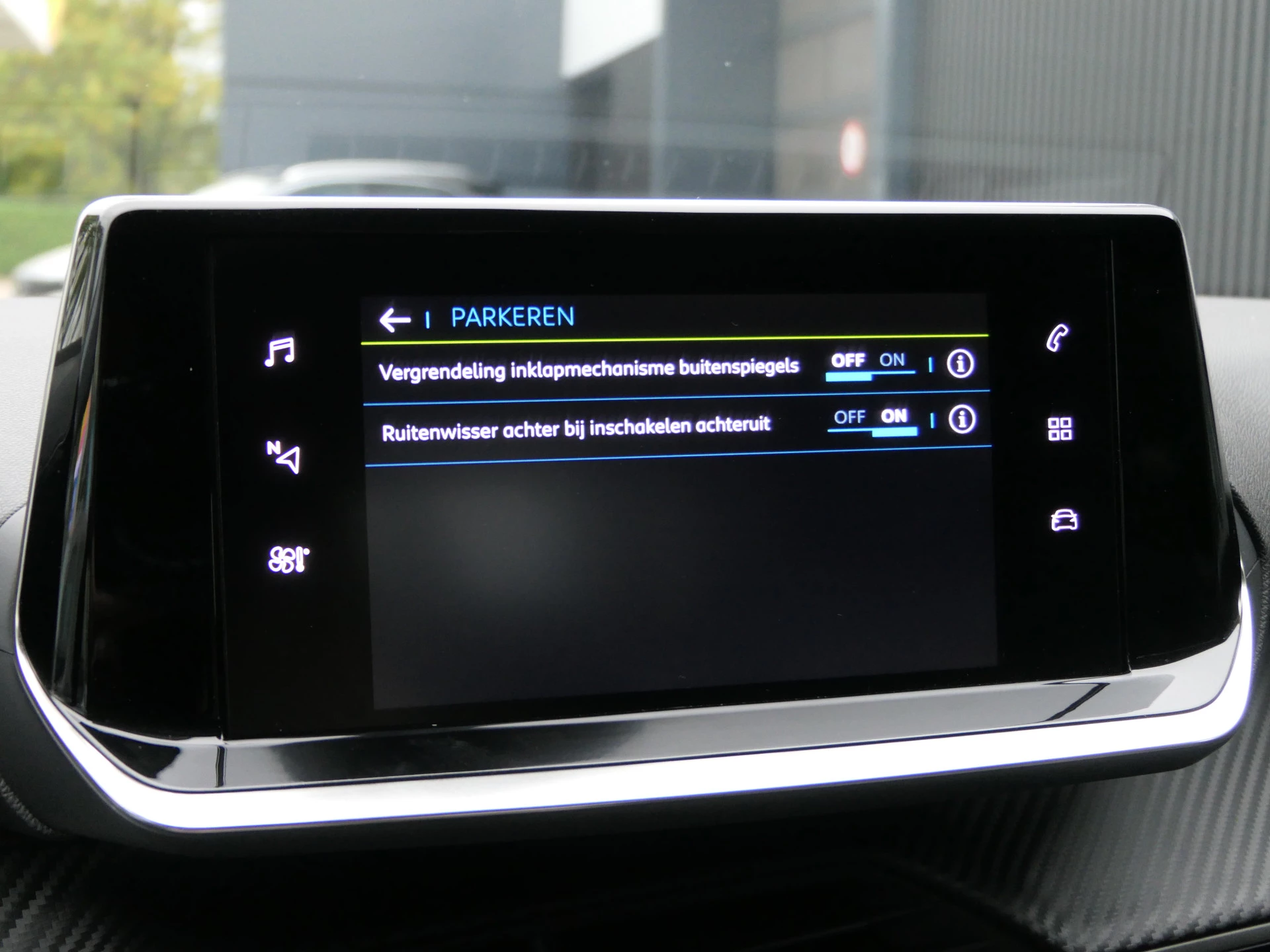 Hoofdafbeelding Peugeot e-208