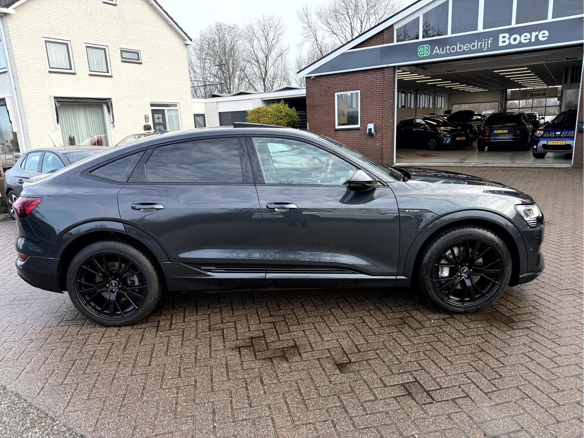 Hoofdafbeelding Audi e-tron