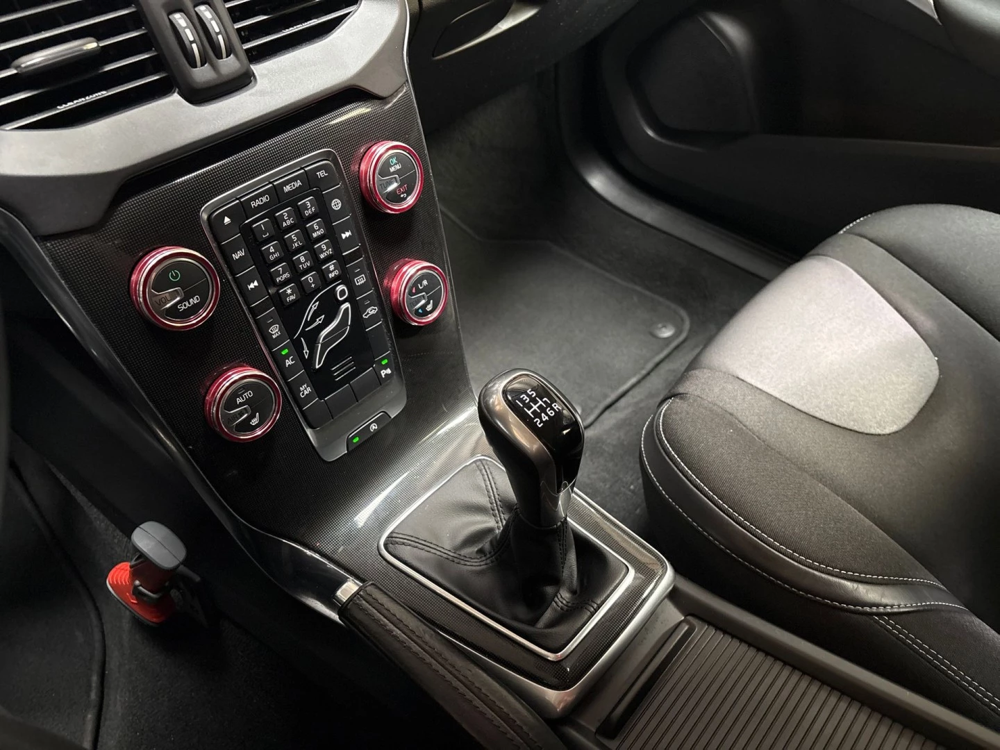 Hoofdafbeelding Volvo V40