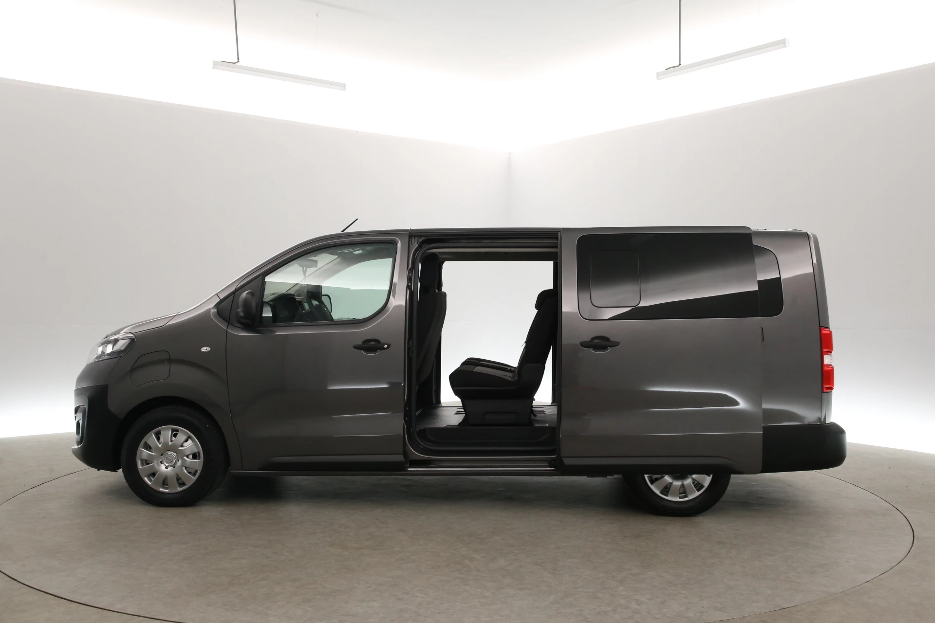 Hoofdafbeelding Opel Vivaro-e