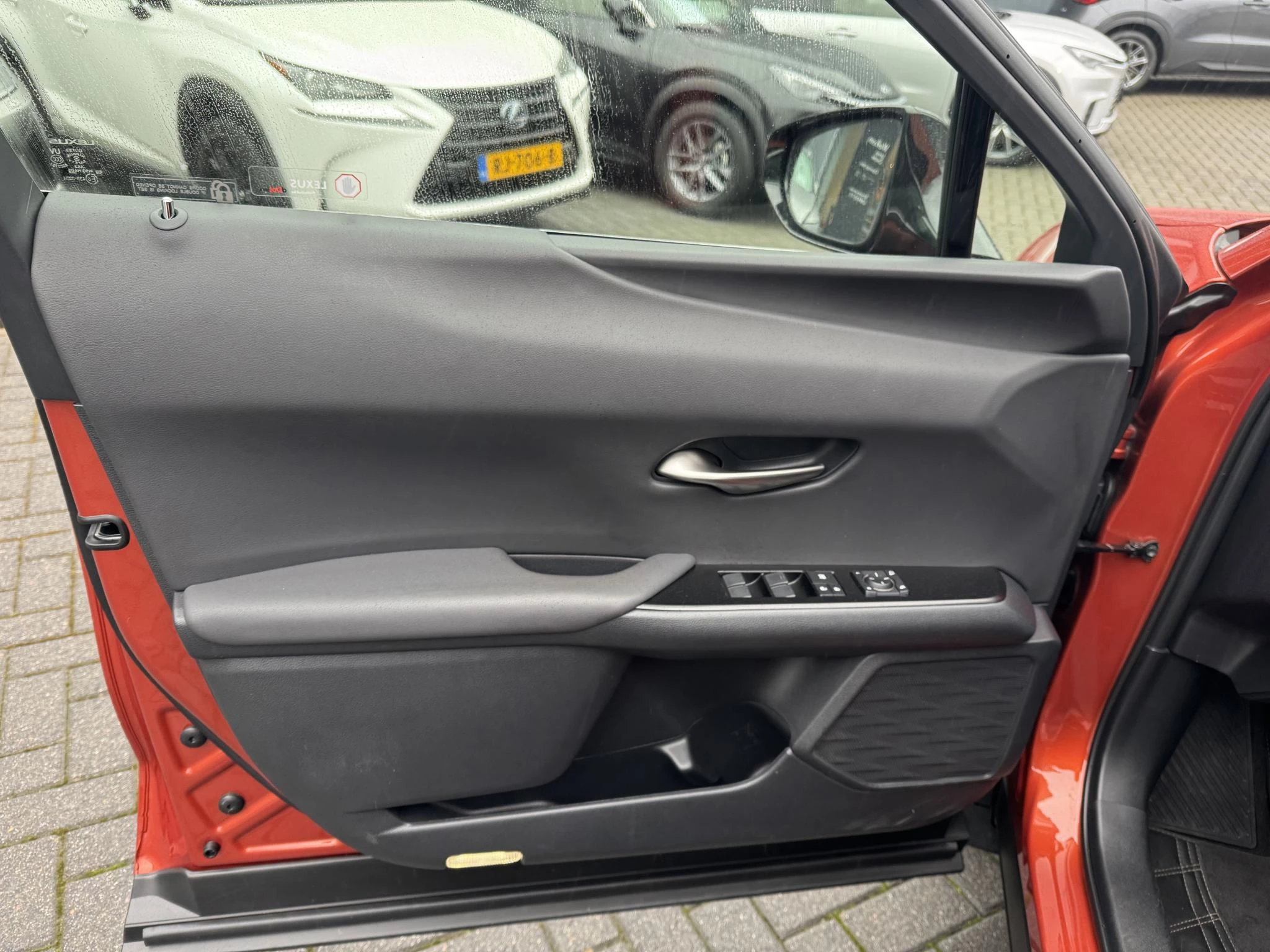 Hoofdafbeelding Lexus UX