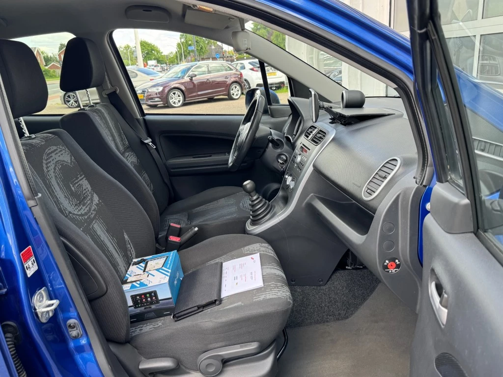 Hoofdafbeelding Opel Agila