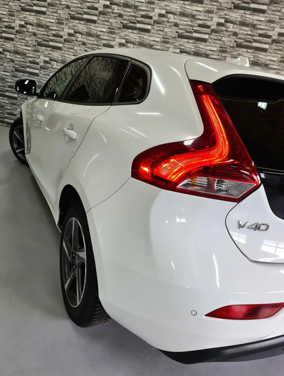 Hoofdafbeelding Volvo V40