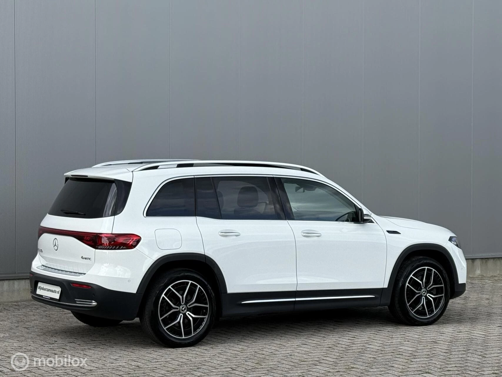 Hoofdafbeelding Mercedes-Benz EQB