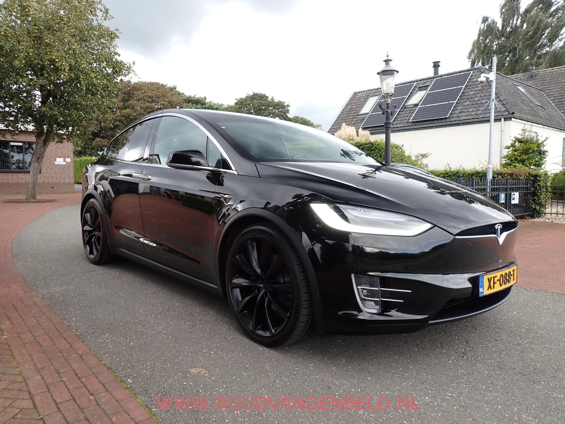 Hoofdafbeelding Tesla Model X