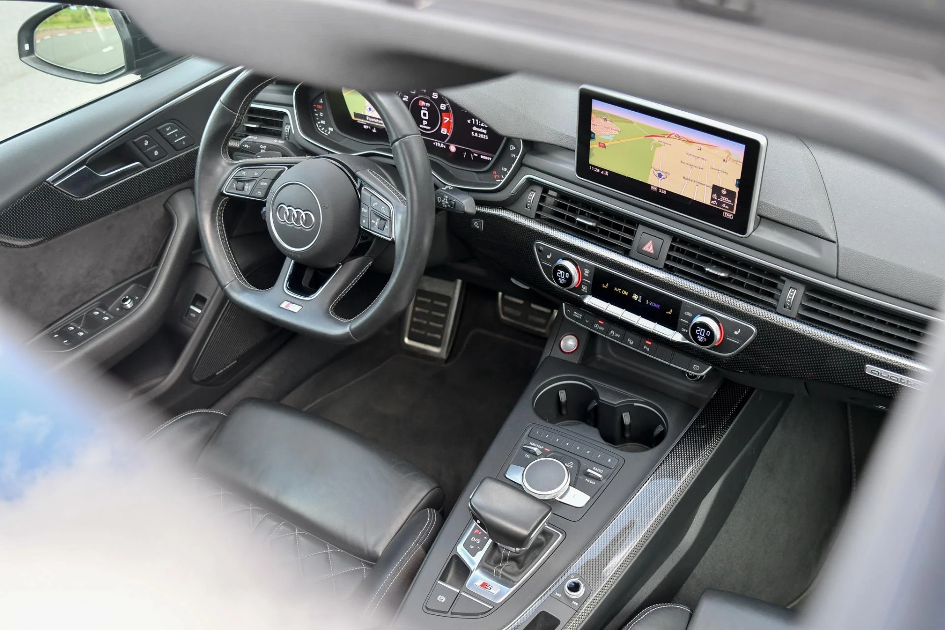 Hoofdafbeelding Audi S5