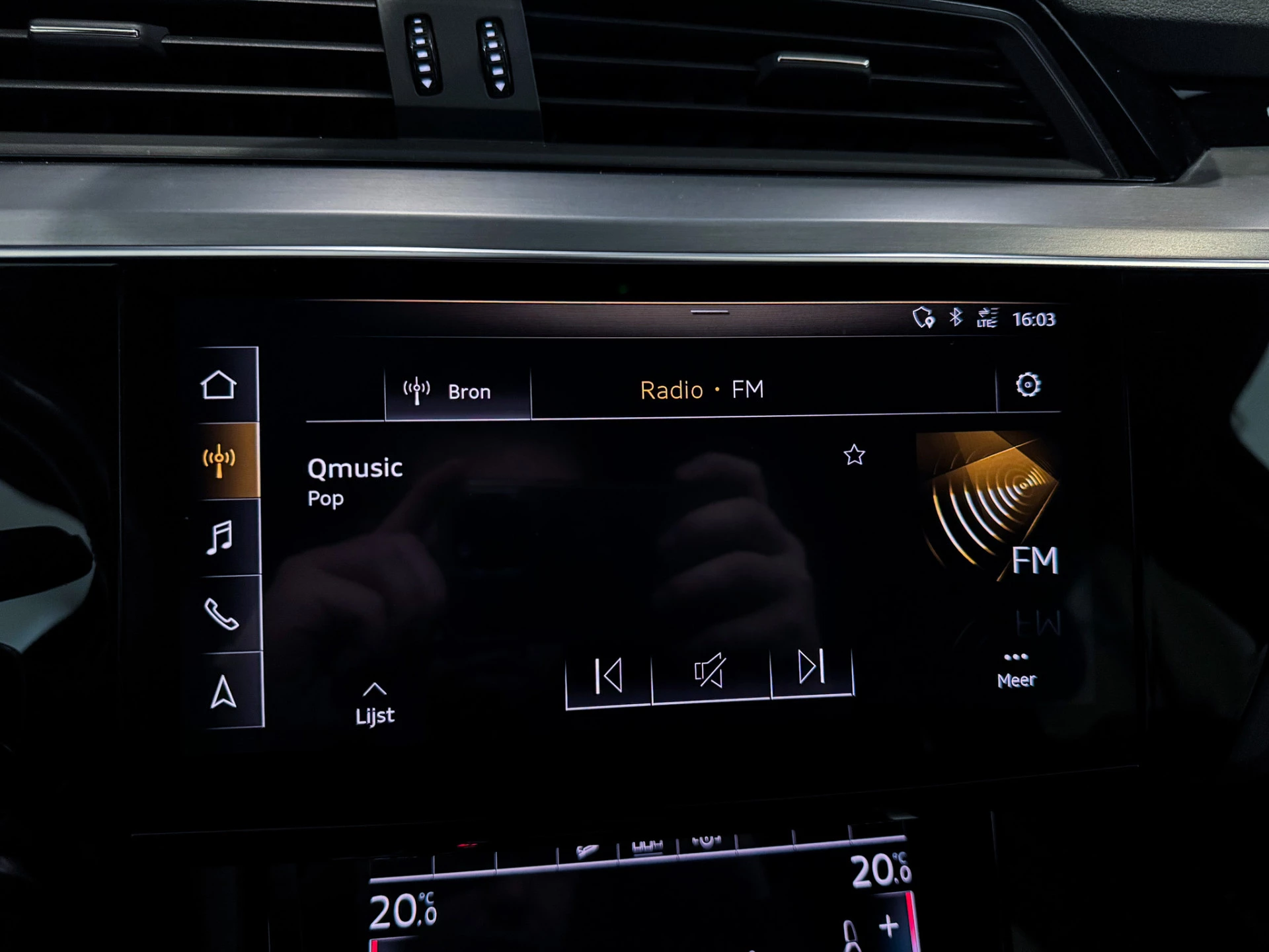 Hoofdafbeelding Audi e-tron