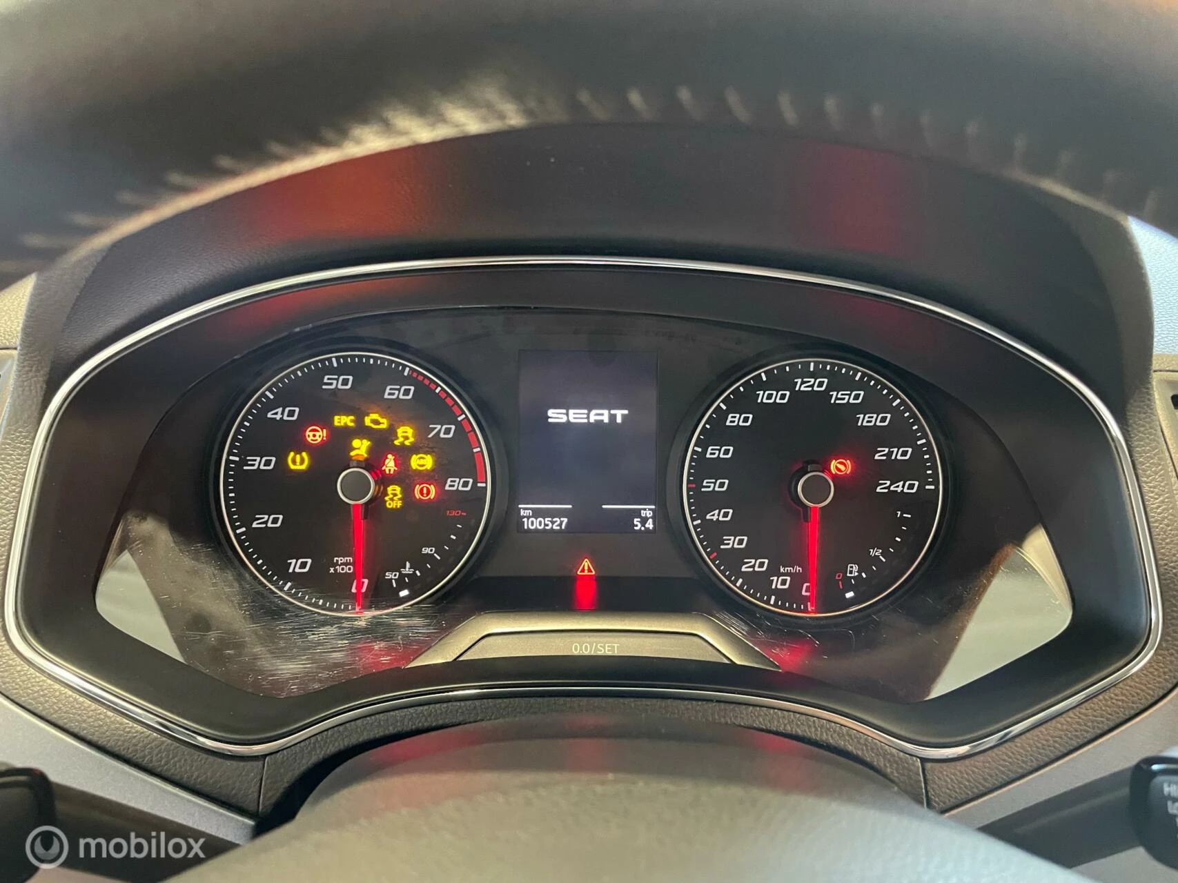 Hoofdafbeelding SEAT Arona