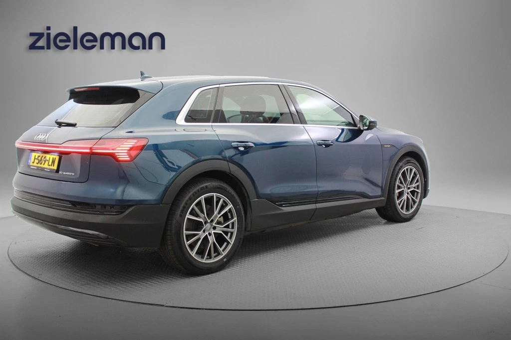 Hoofdafbeelding Audi e-tron