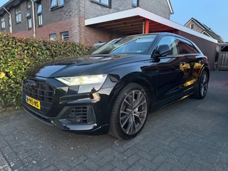 Hoofdafbeelding Audi Q8