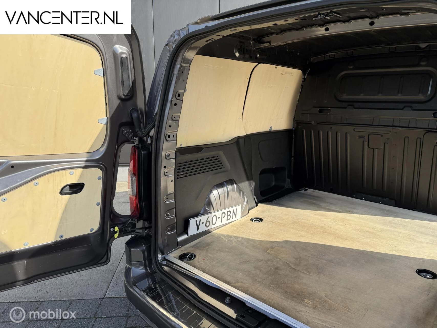 Hoofdafbeelding Peugeot Partner